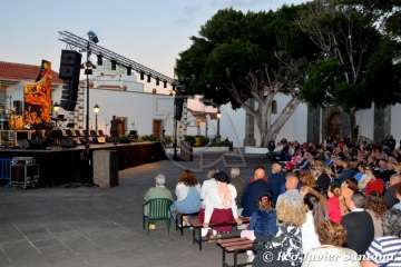 San Juan, entre el humor y la música popular (Foto Francisco Javier Santana)